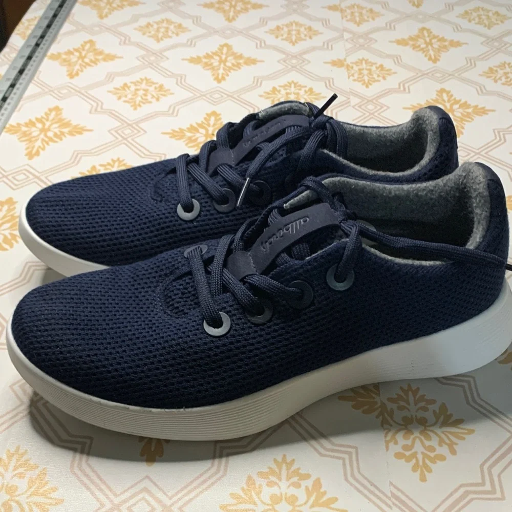 Women Allbirds Midnight Blue Knit Sneakers with White Soles - Picture 2 of 6